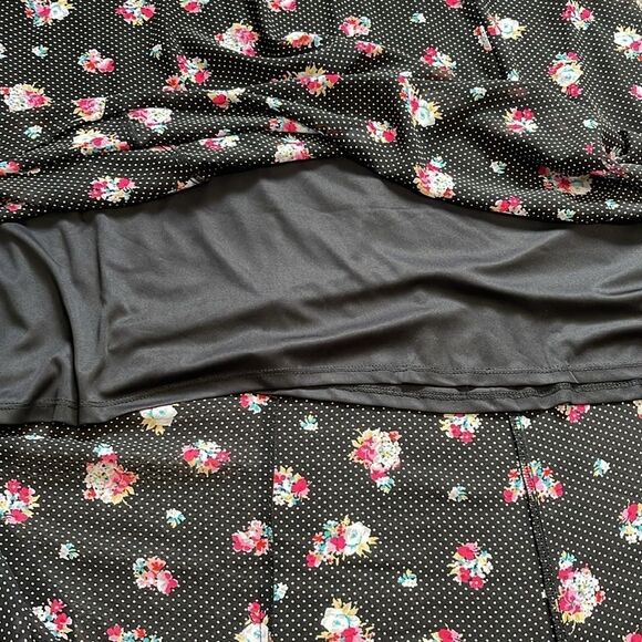 NWT Torrid Floral Polka Dot Hi Low Maxi Skirt Black Size 18 #83010 - Picture 5 of 12